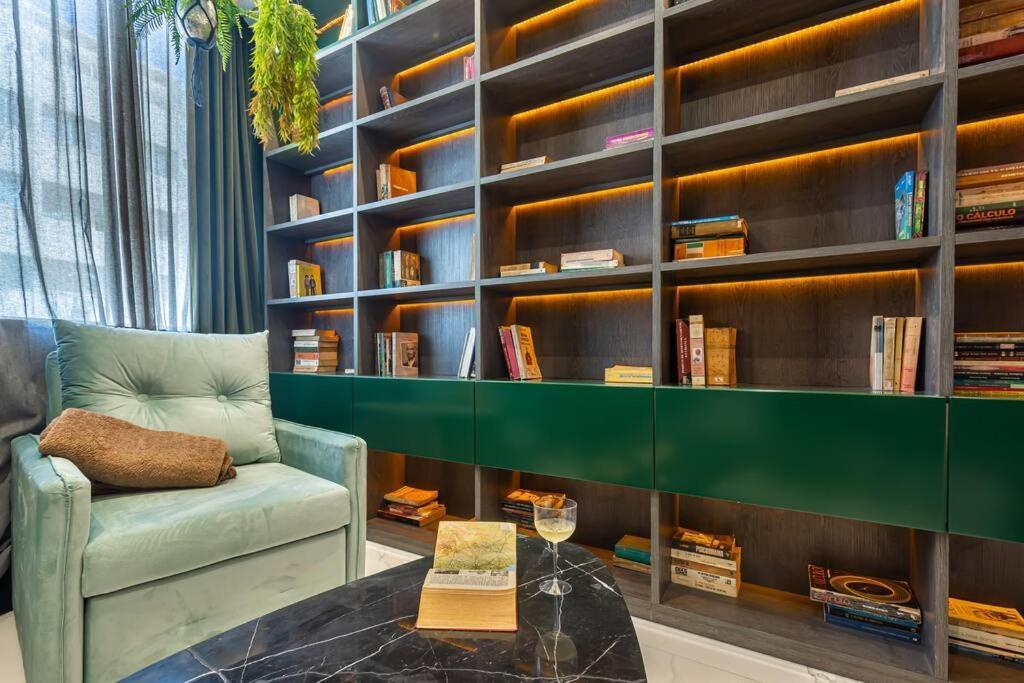 Apartemen The Luxe At Copacabana *